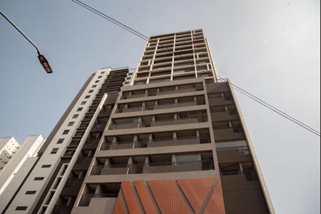 Apartamento à venda com 69m², 3 quartos e 1 vaga Apartamento à venda com 69m², 3 quartos e 1 vagaFachada