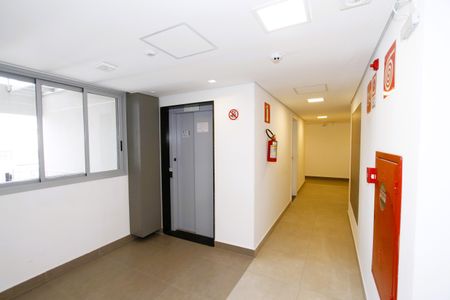 Apartamento à venda com 62m², 2 quartos e 2 vagasEntrada