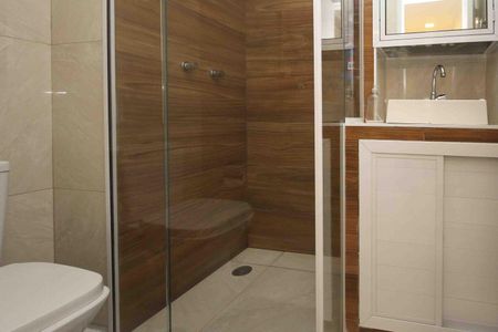 Apartamento à venda com 45m², 2 quartos e 1 vagaBanheiro Social