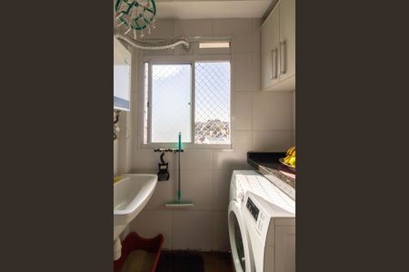 Apartamento à venda com 43m², 2 quartos e 1 vaga Apartamento à venda com 43m², 2 quartos e 1 vagaÁrea de Serviço