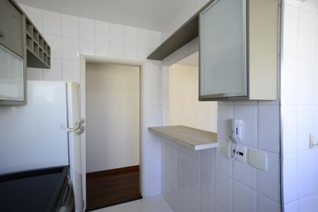 Apartamento à venda com 58m², 2 quartos e 1 vagaCozinha
