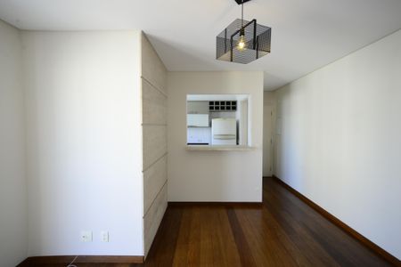Apartamento à venda com 58m², 2 quartos e 1 vagaSala