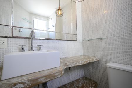 Apartamento à venda com 58m², 2 quartos e 1 vagaBanheiro do Quarto  2