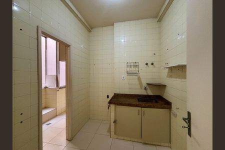 Apartamento à venda com 90m², 2 quartos e 1 vaga Apartamento à venda com 90m², 2 quartos e 1 vagaCozinha