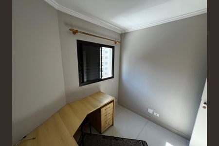Apartamento à venda com 80m², 3 quartos e 2 vagasQuarto 2