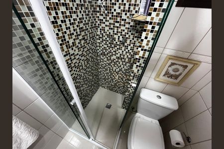 Apartamento à venda com 80m², 3 quartos e 2 vagasBanheiro Social