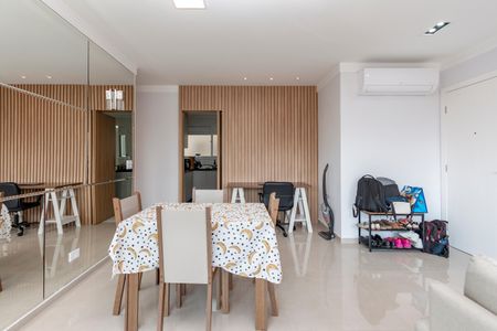 Apartamento à venda com 84m², 3 quartos e 2 vagas Apartamento à venda com 84m², 3 quartos e 2 vagasSala