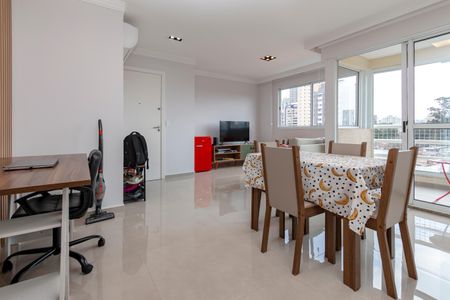 Apartamento à venda com 84m², 3 quartos e 2 vagas Apartamento à venda com 84m², 3 quartos e 2 vagasSala