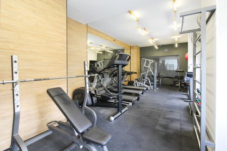 Apartamento para alugar com 55m², 2 quartos e 1 vaga Apartamento para alugar com 55m², 2 quartos e 1 vagaÁrea comum - Academia