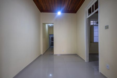 Casa à venda com 92m², 4 quartos e sem vagaSala