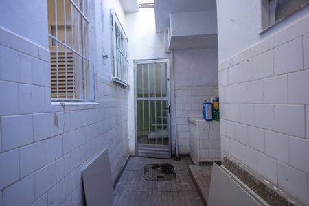 Casa à venda com 92m², 4 quartos e sem vagaÁrea de Serviço