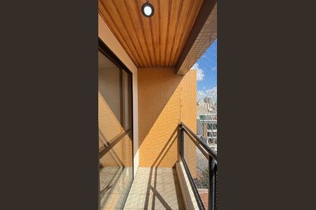 Apartamento à venda com 63m², 2 quartos e 1 vagaVaranda