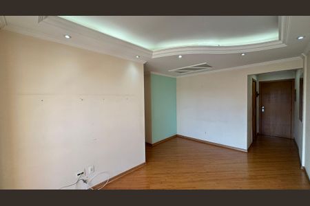 Apartamento à venda com 63m², 2 quartos e 1 vagaSala 