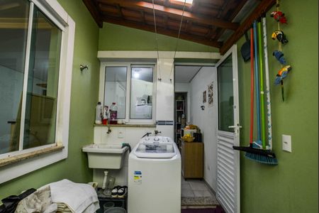 Apartamento à venda com 64m², 2 quartos e 1 vagaÁrea de Serviço