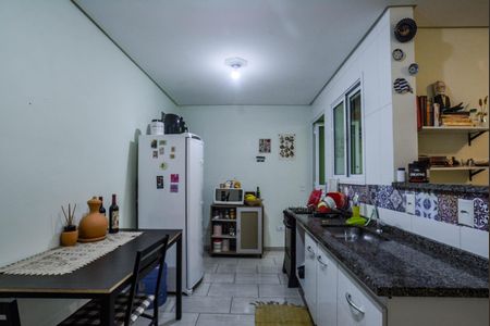 Apartamento à venda com 64m², 2 quartos e 1 vagaCozinha