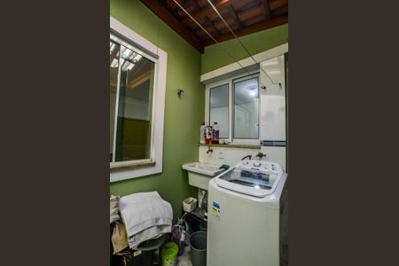 Apartamento à venda com 64m², 2 quartos e 1 vagaÁrea de Serviço