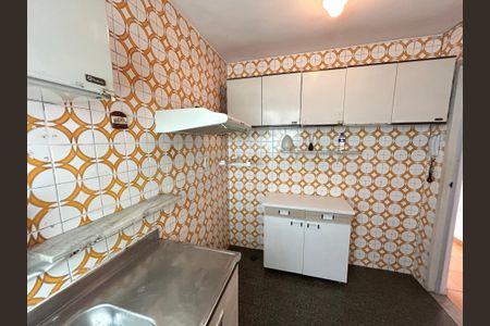 Apartamento à venda com 48m², 2 quartos e 1 vagaCozinha