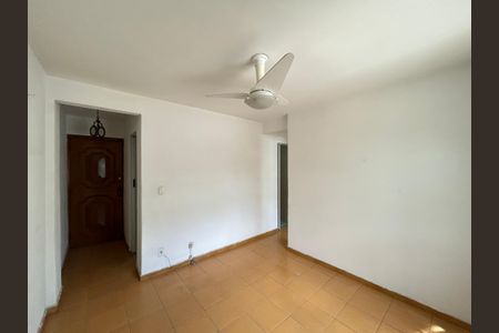 Sala de apartamento à venda com 2 quartos, 48m² em Inhaúma, Rio de Janeiro