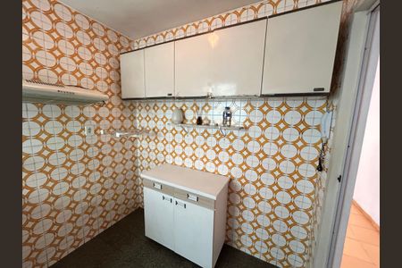 Apartamento à venda com 48m², 2 quartos e 1 vagaCozinha