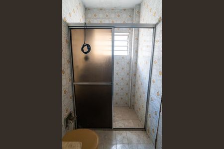 Casa à venda com 300m², 3 quartos e 2 vagas Casa à venda com 300m², 3 quartos e 2 vagasBanheiro da Suíte Detalhe