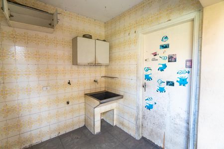 Casa à venda com 300m², 3 quartos e 2 vagas Casa à venda com 300m², 3 quartos e 2 vagasÁrea de Serviço