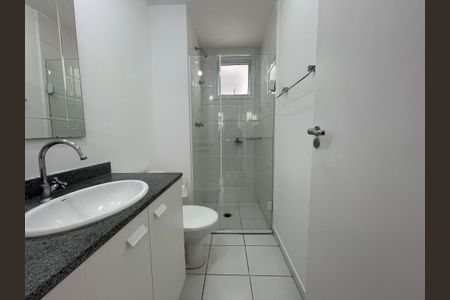 Apartamento à venda com 72m², 2 quartos e 2 vagas Apartamento à venda com 72m², 2 quartos e 2 vagasBanheiro 1