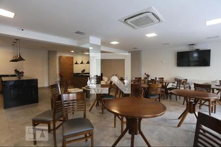 Apartamento à venda com 72m², 2 quartos e 2 vagas Apartamento à venda com 72m², 2 quartos e 2 vagasÁrea comum - Salão de festas