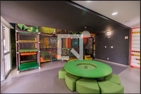 Apartamento à venda com 72m², 2 quartos e 2 vagas Apartamento à venda com 72m², 2 quartos e 2 vagasBrinquedoteca