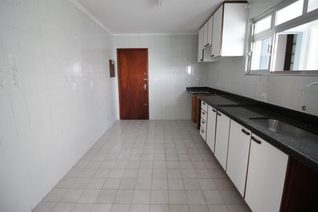 Apartamento à venda com 79m², 3 quartos e 2 vagasCozinha