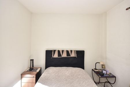 Apartamento à venda com 54m², 2 quartos e 2 vagasQuarto 2