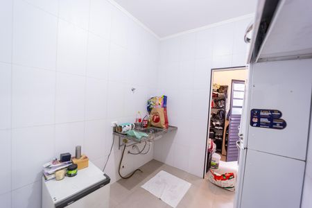 Casa à venda com 150m², 3 quartos e 2 vagas Casa à venda com 150m², 3 quartos e 2 vagasCozinha