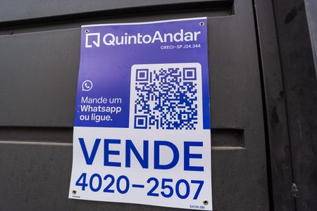 Casa à venda com 150m², 3 quartos e 2 vagas Casa à venda com 150m², 3 quartos e 2 vagasPlaca