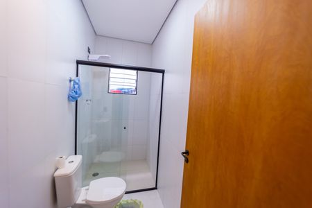 Casa à venda com 150m², 3 quartos e 2 vagas Casa à venda com 150m², 3 quartos e 2 vagasBanheiro 1