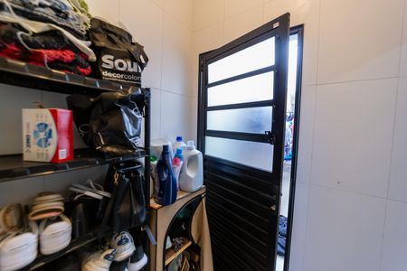 Casa à venda com 150m², 3 quartos e 2 vagas Casa à venda com 150m², 3 quartos e 2 vagasÁrea de Serviço