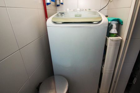 Apartamento à venda com 60m², 2 quartos e 1 vagaÁrea de Serviço