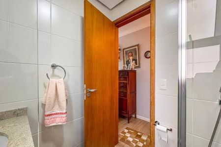 Apartamento à venda com 212m², 3 quartos e 4 vagas