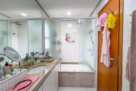 Apartamento à venda com 212m², 3 quartos e 4 vagas