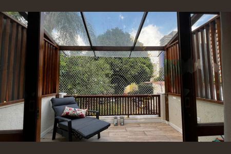Casa à venda com 200m², 3 quartos e 2 vagas
