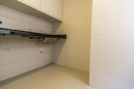 Casa à venda com 557m², 4 quartos e 8 vagas Casa à venda com 557m², 4 quartos e 8 vagasÁrea de Serviço