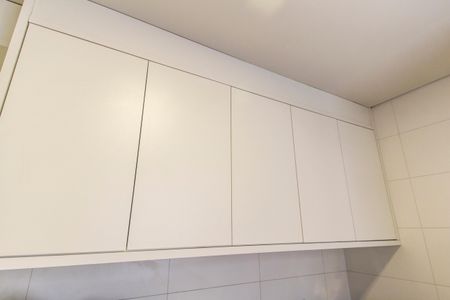 Casa à venda com 557m², 4 quartos e 8 vagas Casa à venda com 557m², 4 quartos e 8 vagasÁrea de Serviço