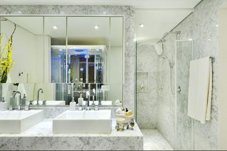 Apartamento à venda com 220m², 3 quartos e 2 vagas