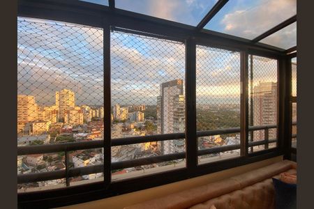Apartamento à venda com 144m², 2 quartos e 2 vagas