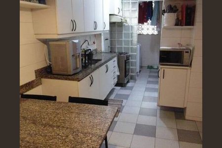 Apartamento à venda com 134m², 4 quartos e 1 vaga