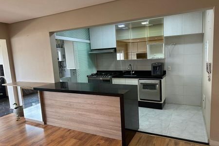 Apartamento à venda com 93m², 2 quartos e 2 vagas Apartamento à venda com 93m², 2 quartos e 2 vagasCozinha