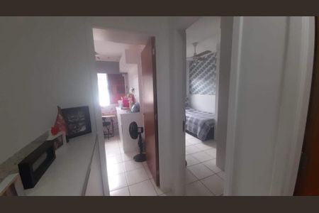 Casa à venda com 69m², 3 quartos e 1 vaga