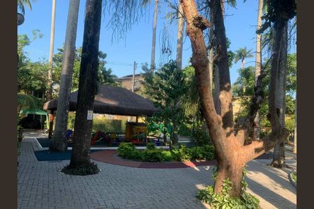 Casa à venda com 121m², 4 quartos e 1 vaga