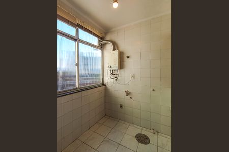 Apartamento à venda com 140m², 3 quartos e 1 vaga Apartamento à venda com 140m², 3 quartos e 1 vagaÁrea de Serviço