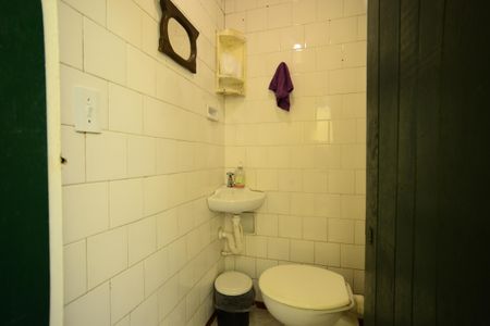 Casa à venda com 100m², 3 quartos e 1 vagaBanheiro de Serviço