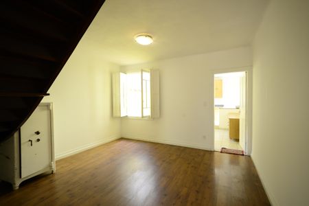 Casa à venda com 100m², 3 quartos e 1 vagaSala