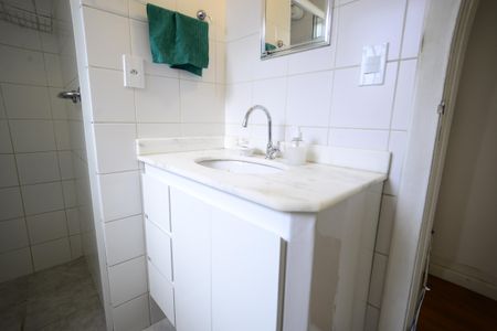 Casa à venda com 100m², 3 quartos e 1 vagaBanheiro